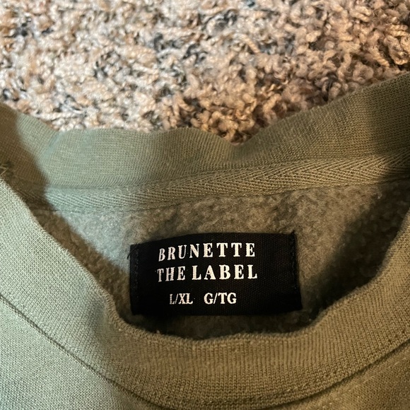 Brunette Sweater I never wear it! It’s super cute! - Picture 2 of 2